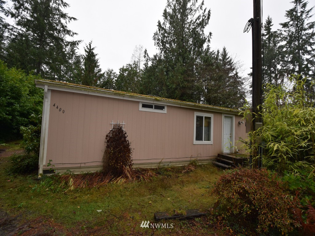 4400 Sunnyslope Road Southwest Port Orchard, WA 98367 - Photo 2 of 25 Gallery Image 2