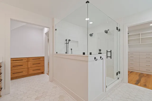 a view of walk in closet