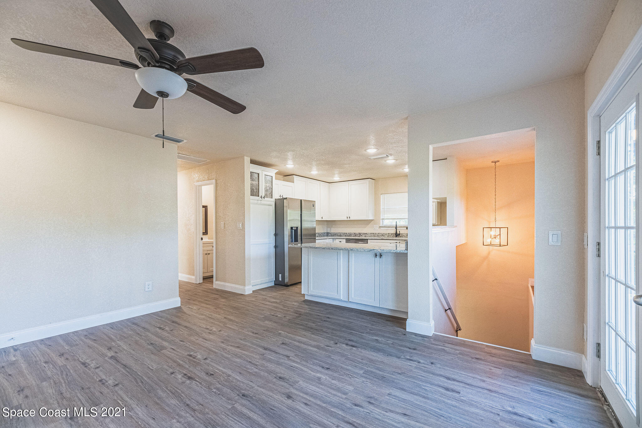 765 Garvey Road Palm Bay, FL 32908 - Photo 17 of 81 Living room