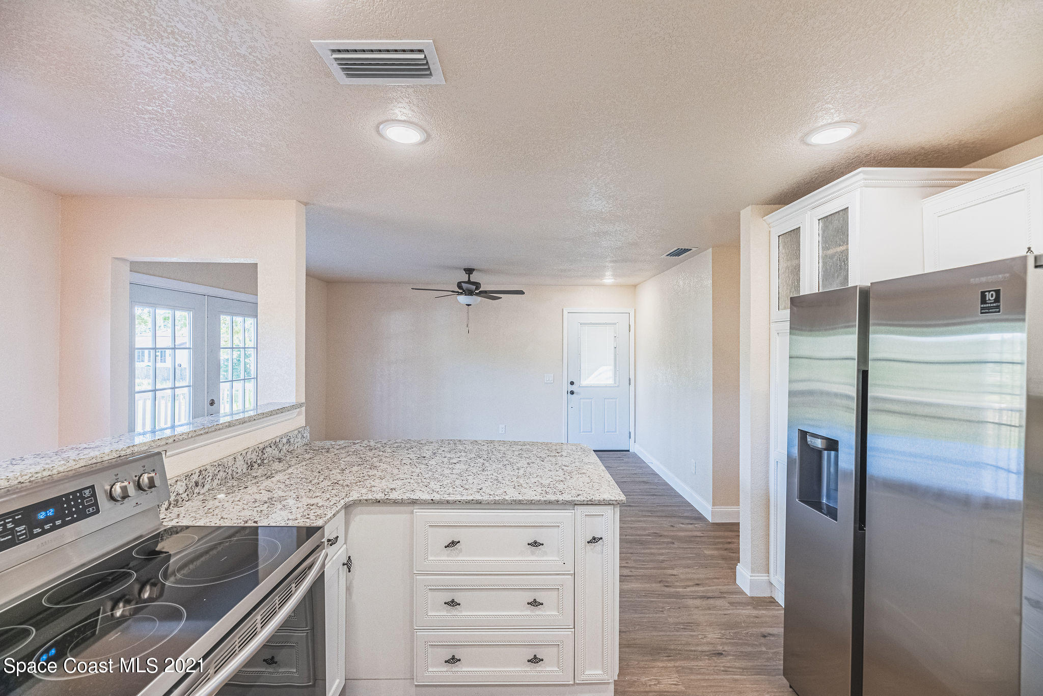 765 Garvey Road Palm Bay, FL 32908 - Photo 24 of 81 Kitchen