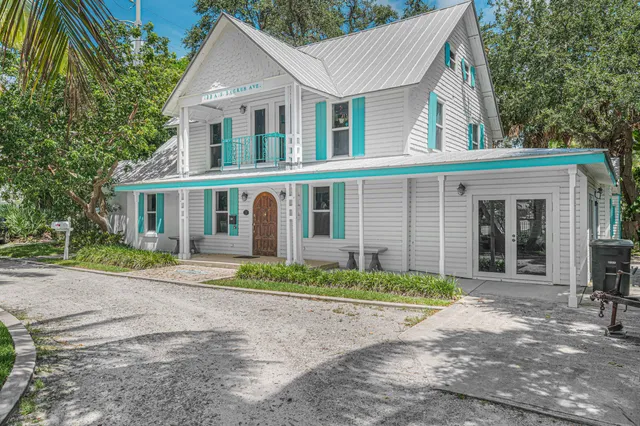 $1,549,900 | 145 Kings Lane, Fort Pierce, FL 34950