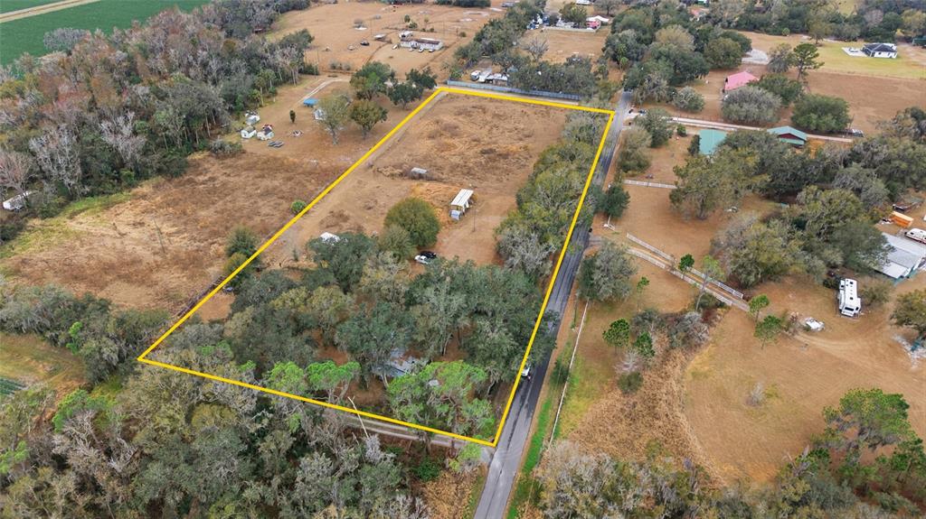 1823 Welcome Road Lithia, FL 33547 - Photo 11 of 21