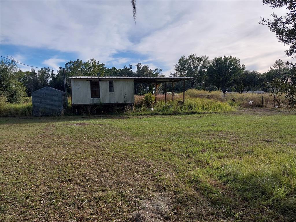 1823 Welcome Road Lithia, FL 33547 - Photo 18 of 32