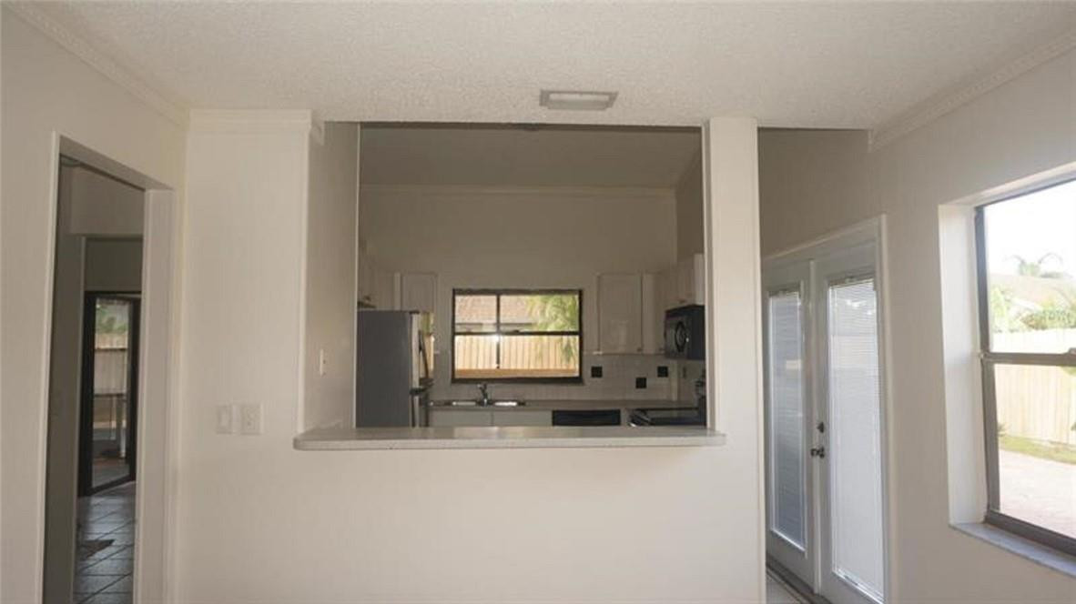 9220 Edgemont Lane Boca Raton, FL 33434 - Photo 4 of 15 Photo 4
