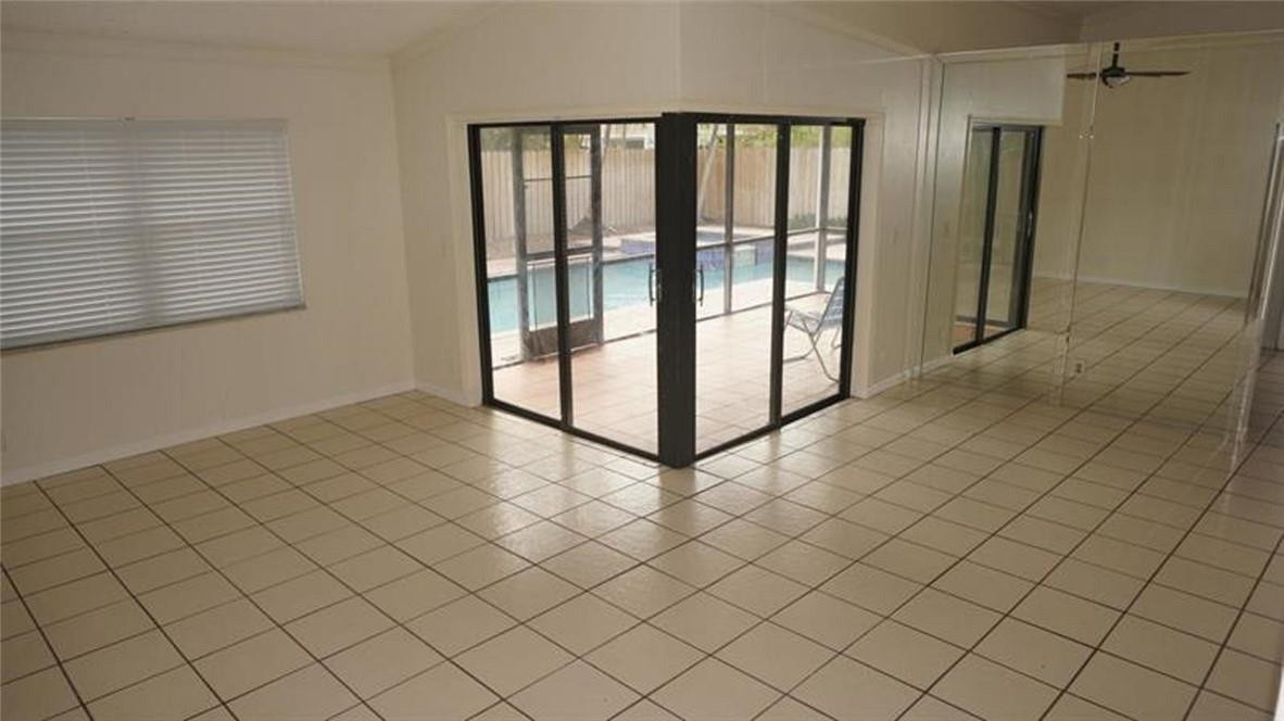 9220 Edgemont Lane Boca Raton, FL 33434 - Photo 5 of 15 Photo 5