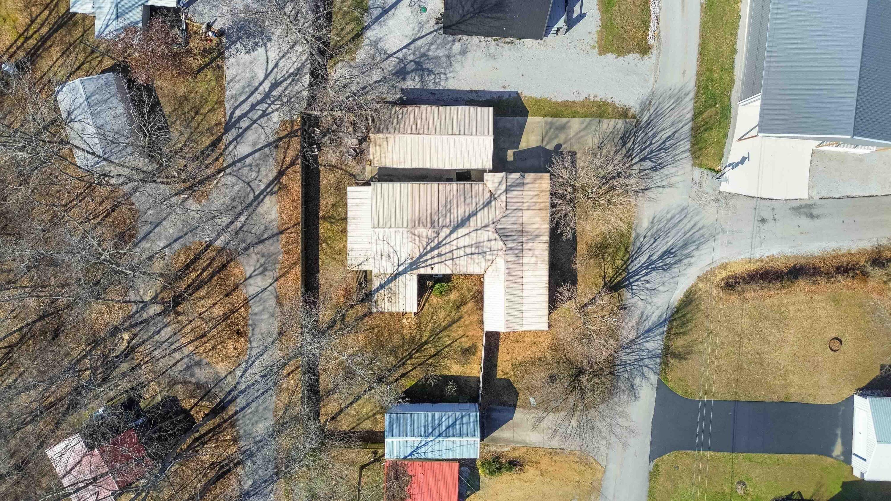 1163 Ramsey Point Road Monticello, KY 42633 - Photo 2 of 34 DJI_0592
