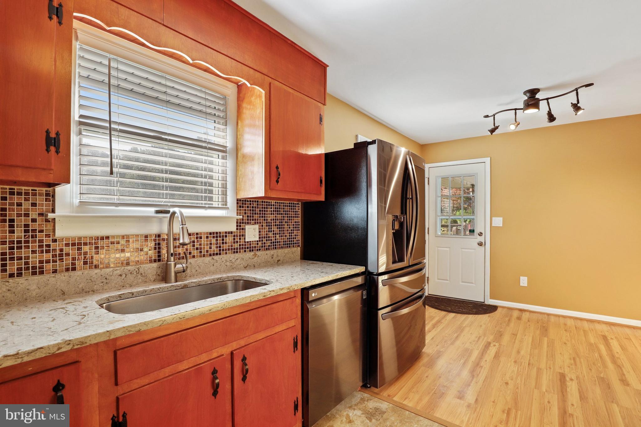5667 Stone Road Frederick, MD 21703 - Photo 11 of 30