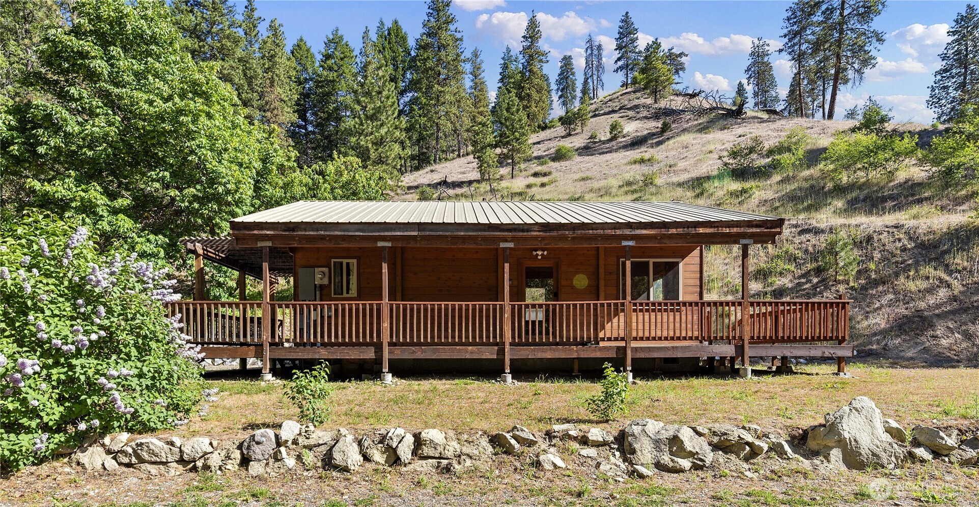 9460 Eagle Creek Road Leavenworth, WA 98826 - Photo 2 of 20