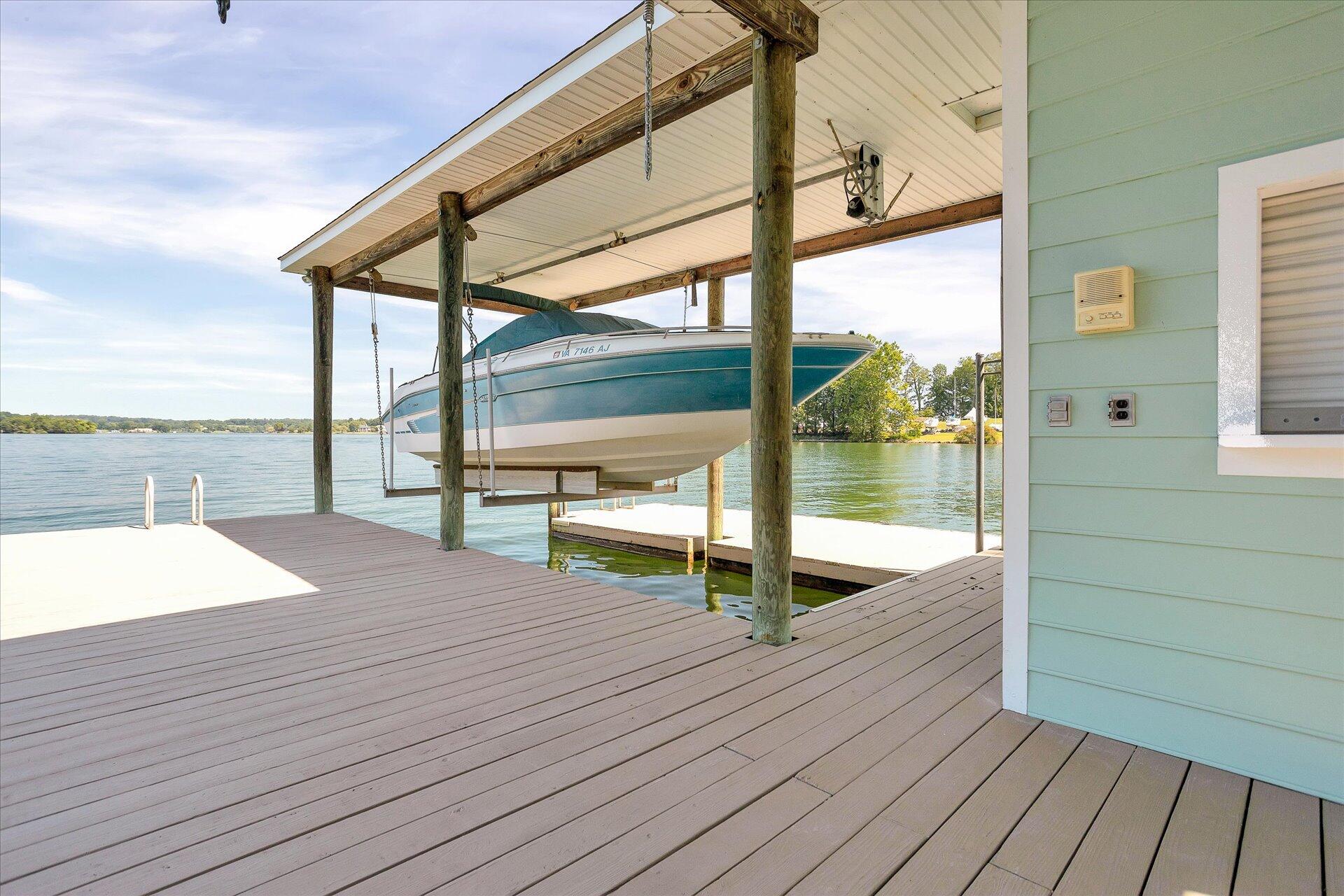 51 Spinnaker Drive Union Hall, VA 24176 - Photo 5 of 58 a view of a balcony with floor to ceiling windows with wooden floor