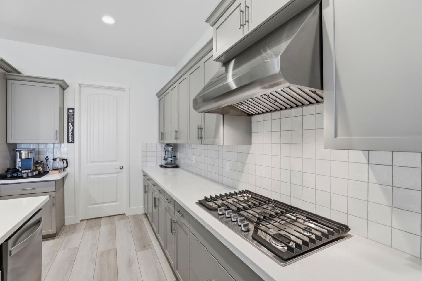 486 Lassen Way Marina, CA 93933 - Photo 11 of 41