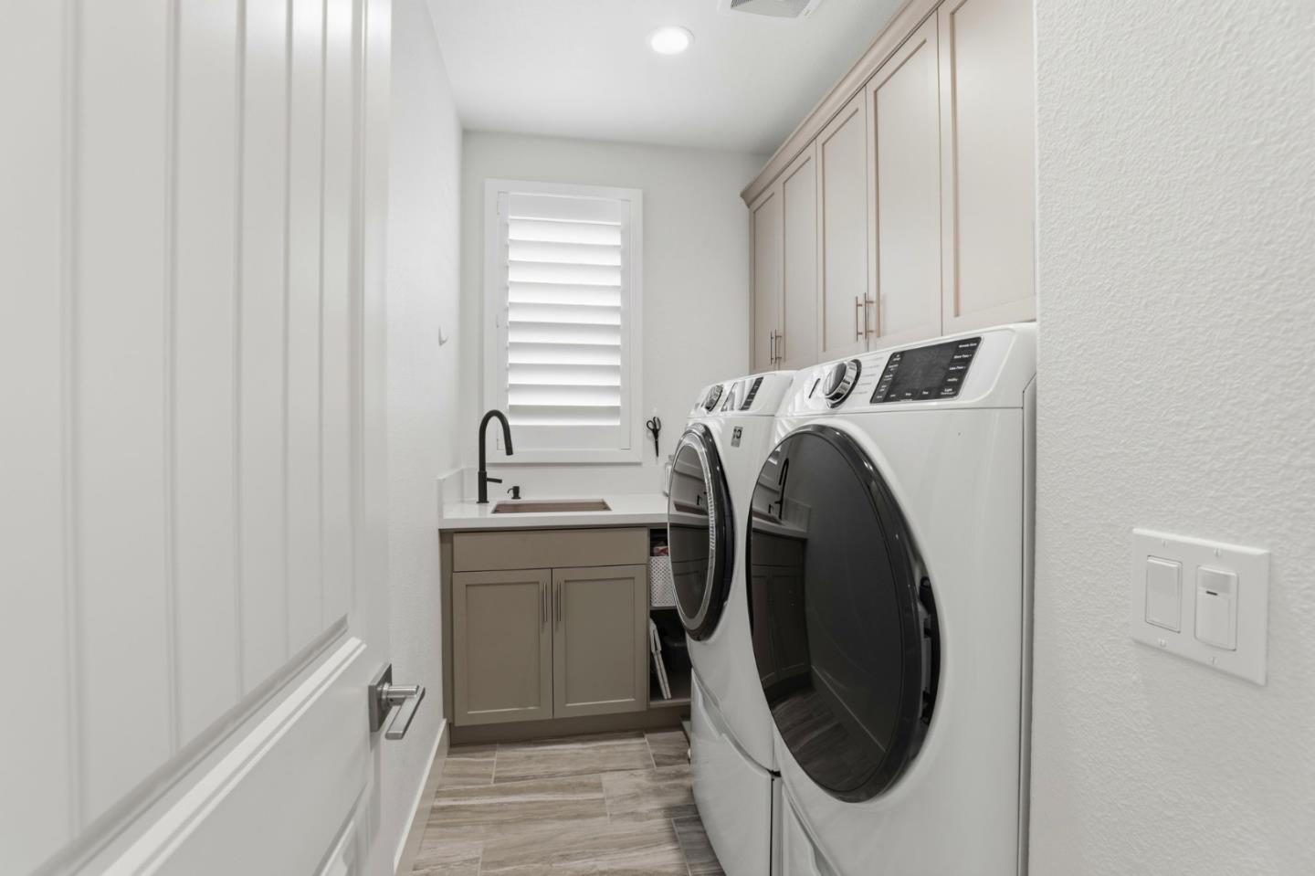 486 Lassen Way Marina, CA 93933 - Photo 28 of 41