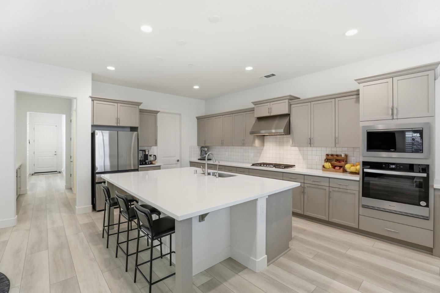486 Lassen Way Marina, CA 93933 - Photo 9 of 41