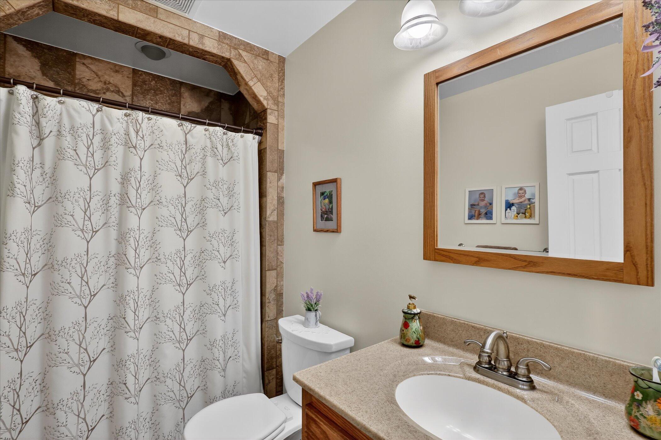 5755 Crandall Road Battle Creek, MI 49017 - Photo 37 of 65 28-5755-Crandall-Rd-WindowStill