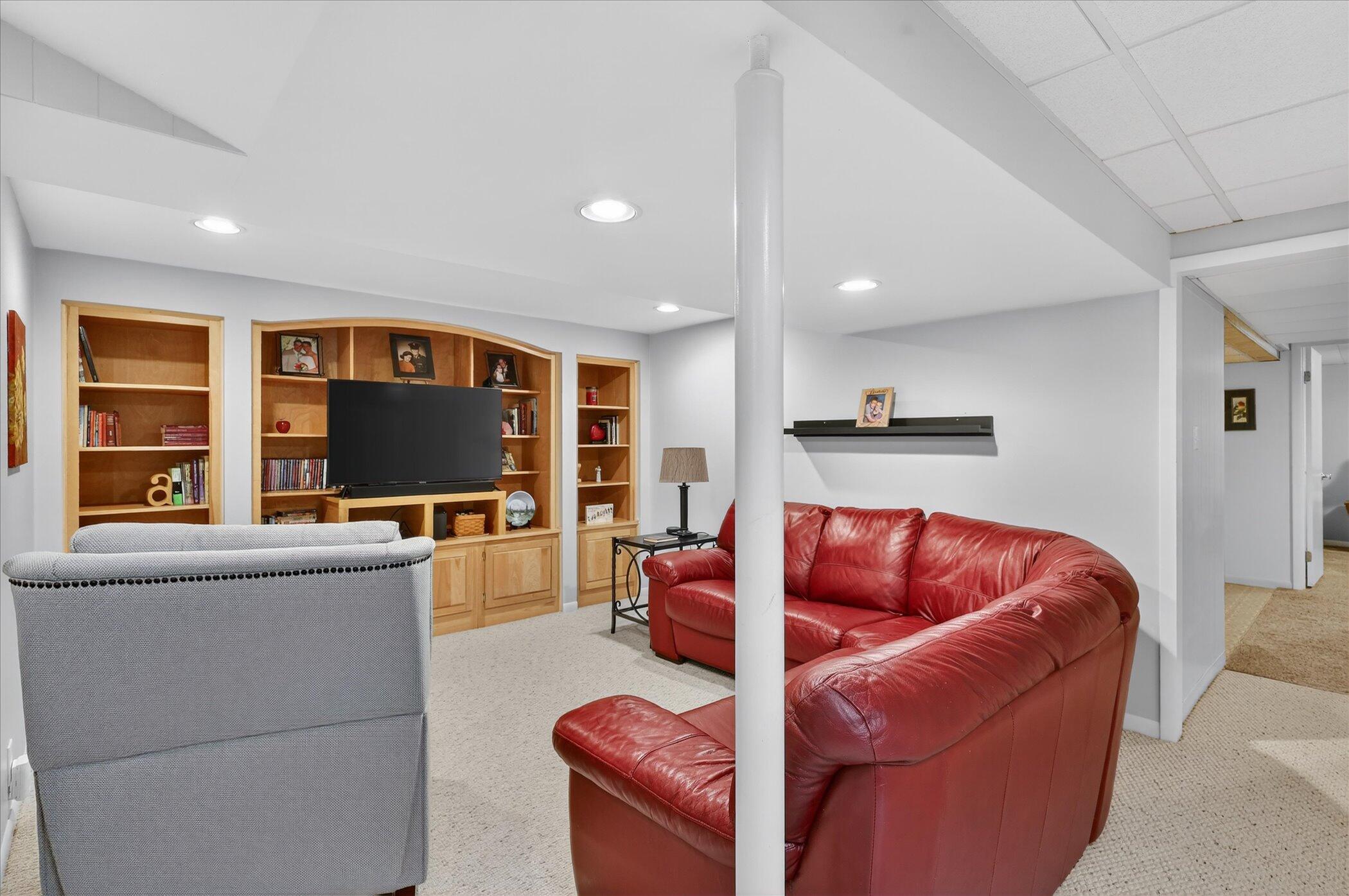 5755 Crandall Road Battle Creek, MI 49017 - Photo 42 of 65 31-5755-Crandall-Rd-WindowStill