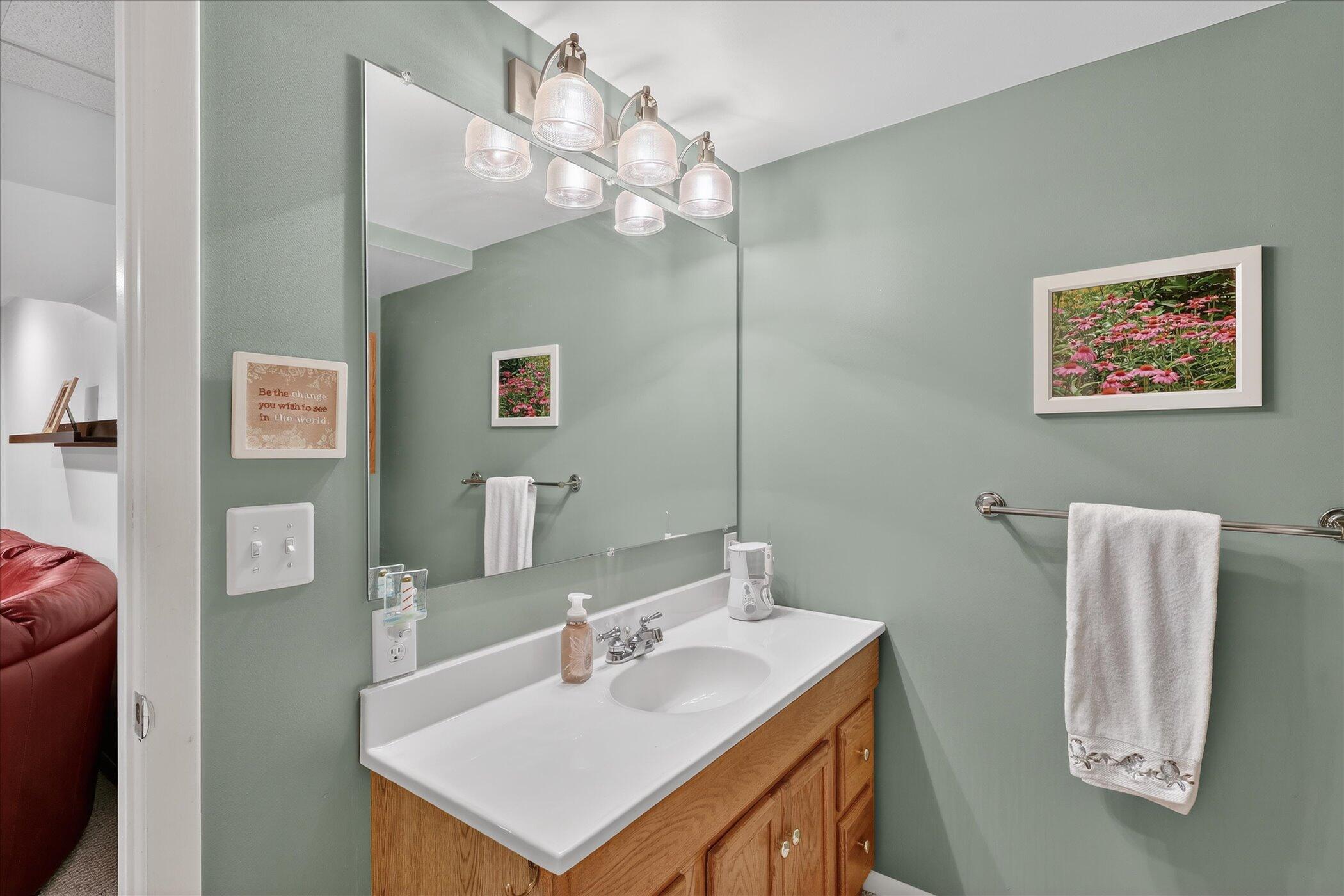 5755 Crandall Road Battle Creek, MI 49017 - Photo 44 of 65 34-5755-Crandall-Rd-WindowStill