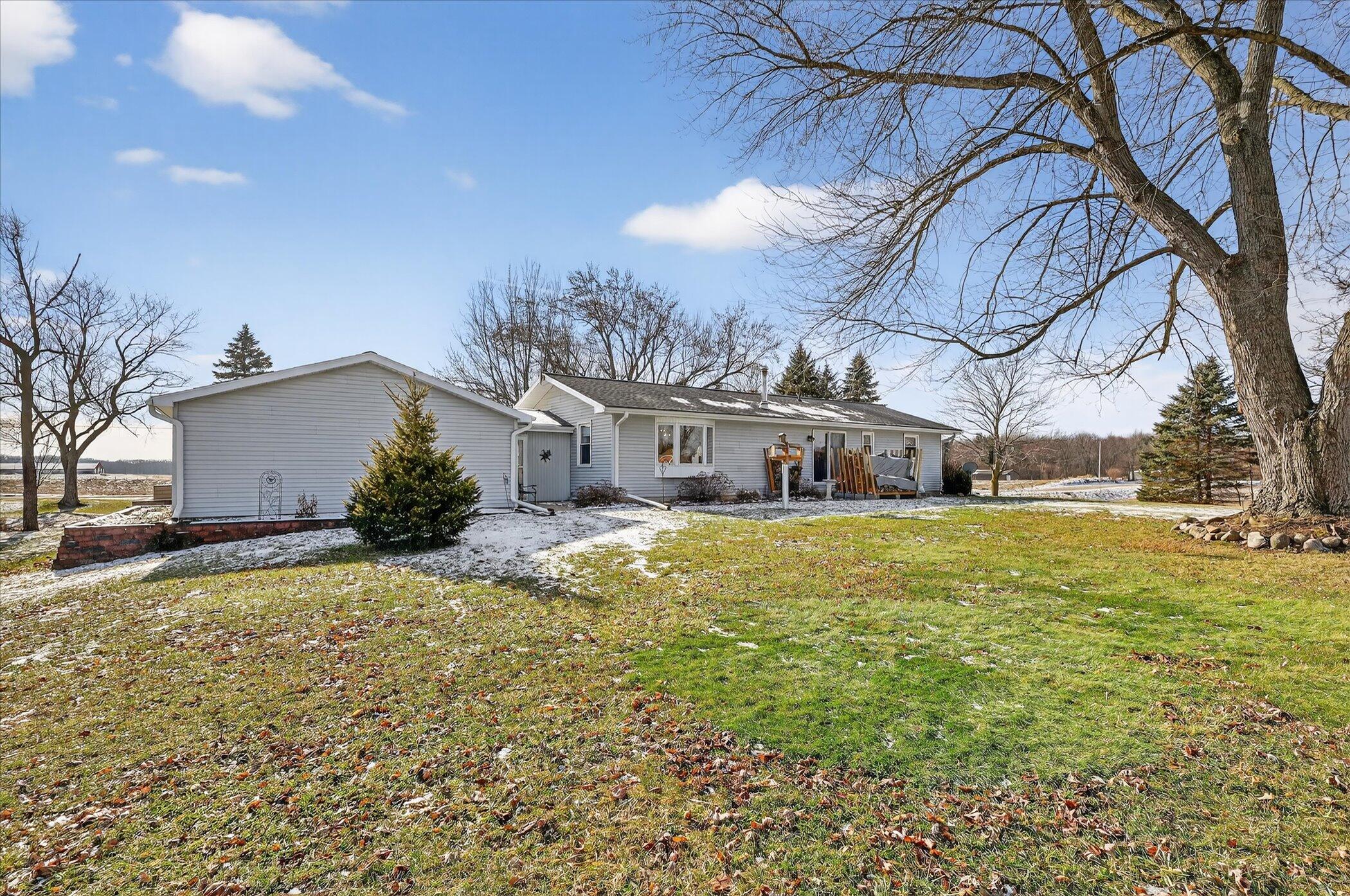 5755 Crandall Road Battle Creek, MI 49017 - Photo 6 of 65 44-5755-Crandall-Rd-WindowStill