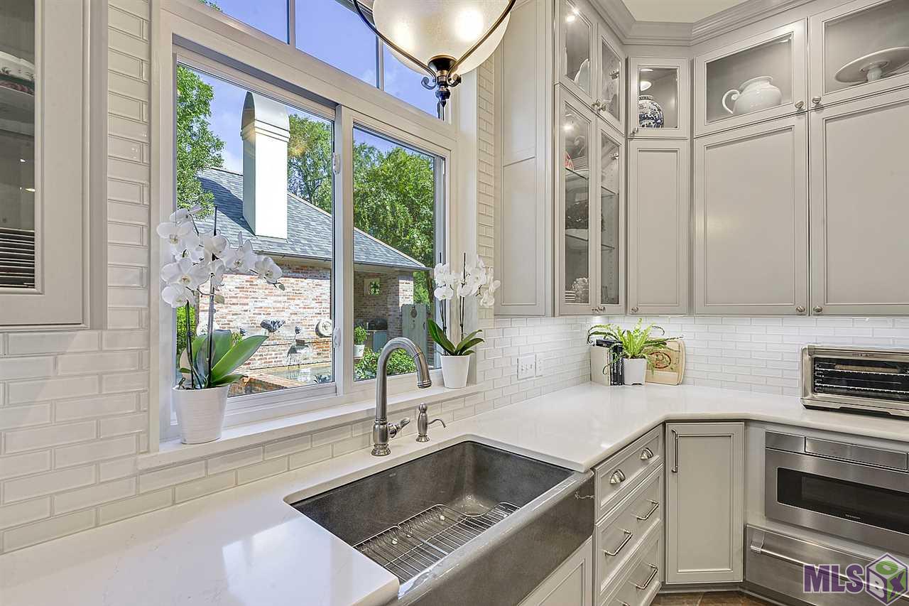 15710 Amelia View Avenue Baton Rouge, LA 70810 - Photo 7 of 38 Gallery Image 7