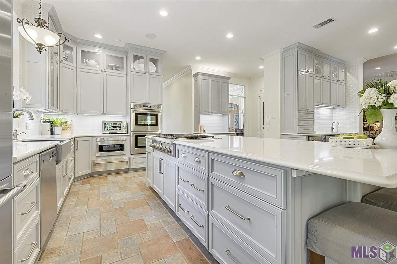 15710 Amelia View Avenue Baton Rouge, LA 70810 - Photo 8 of 38 Gallery Image 8