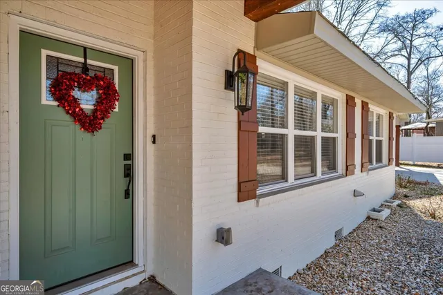 $260,000 | 105 Pine Hill Circle, Byron, GA 31008