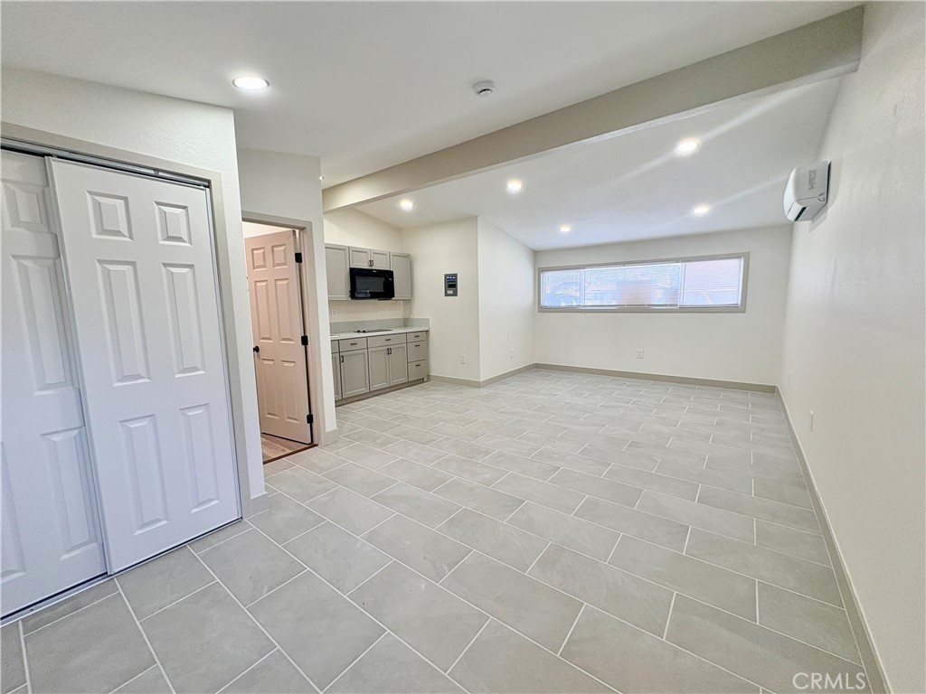 4585 Hawthorne Street, Unit B Montclair, CA 91763 - Photo 1 of 6