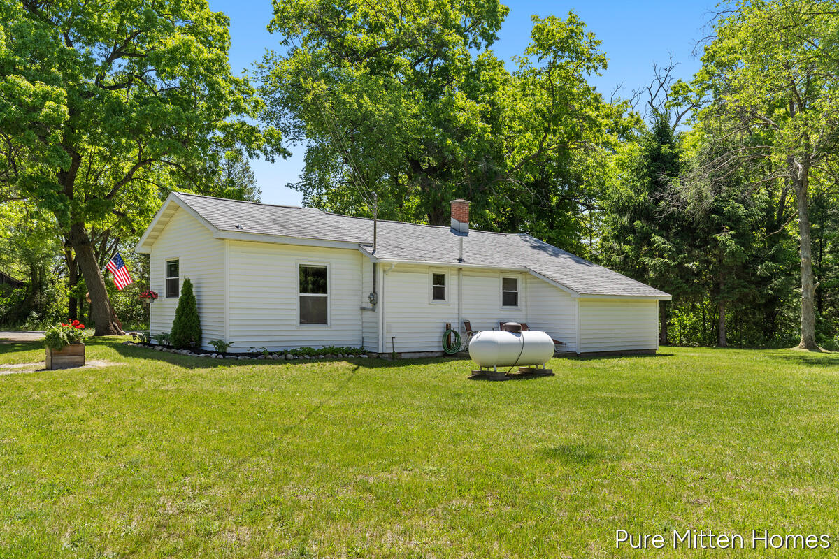 5234 Johnson Road Greenville, MI 48838 - Photo 20 of 20 5234-Johnson_017