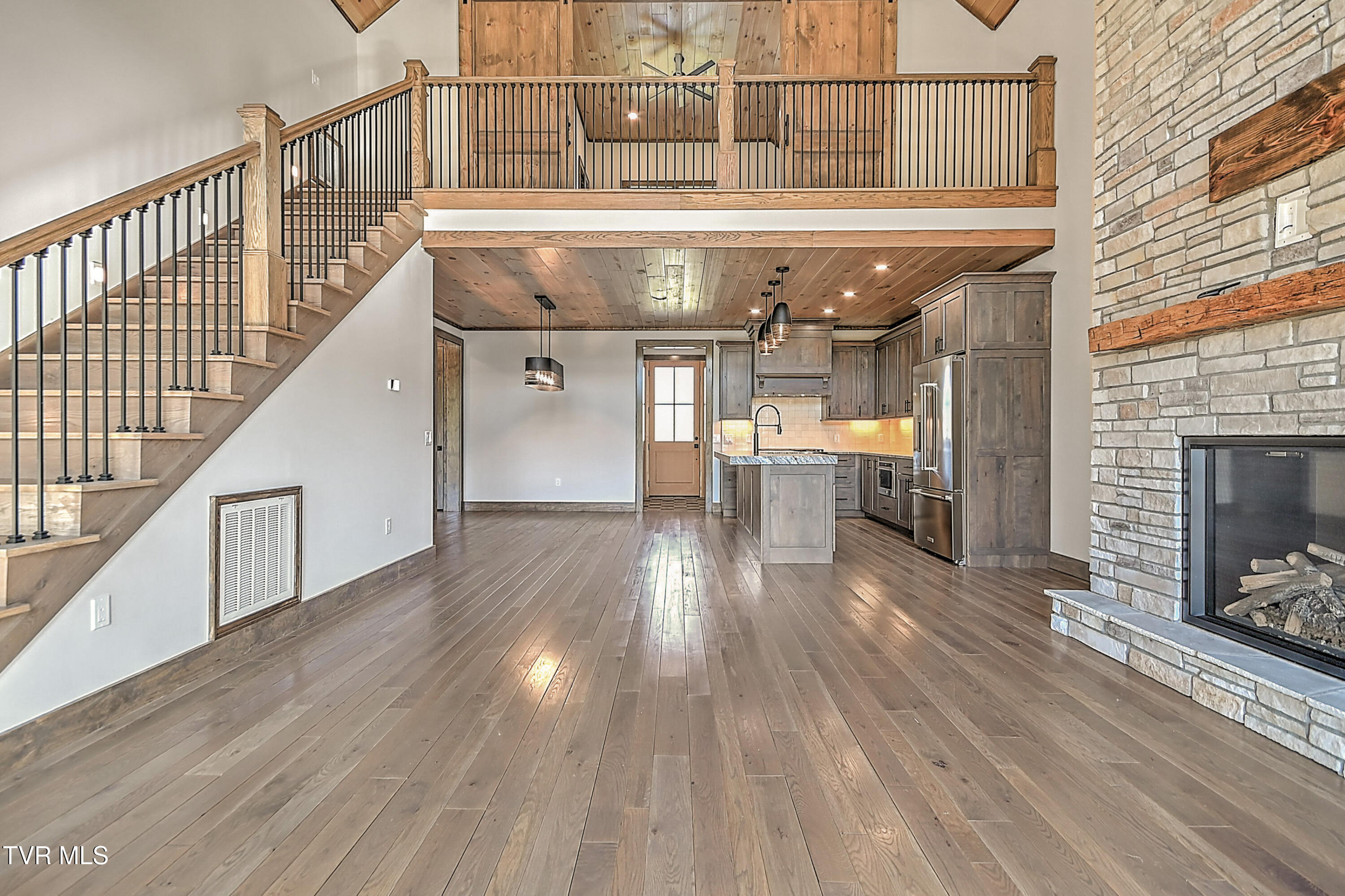 136 Farmhouse Village Trail Butler, TN 37640 - Photo 32 of 95 136 Farmhouse VIllage Trl DST-34