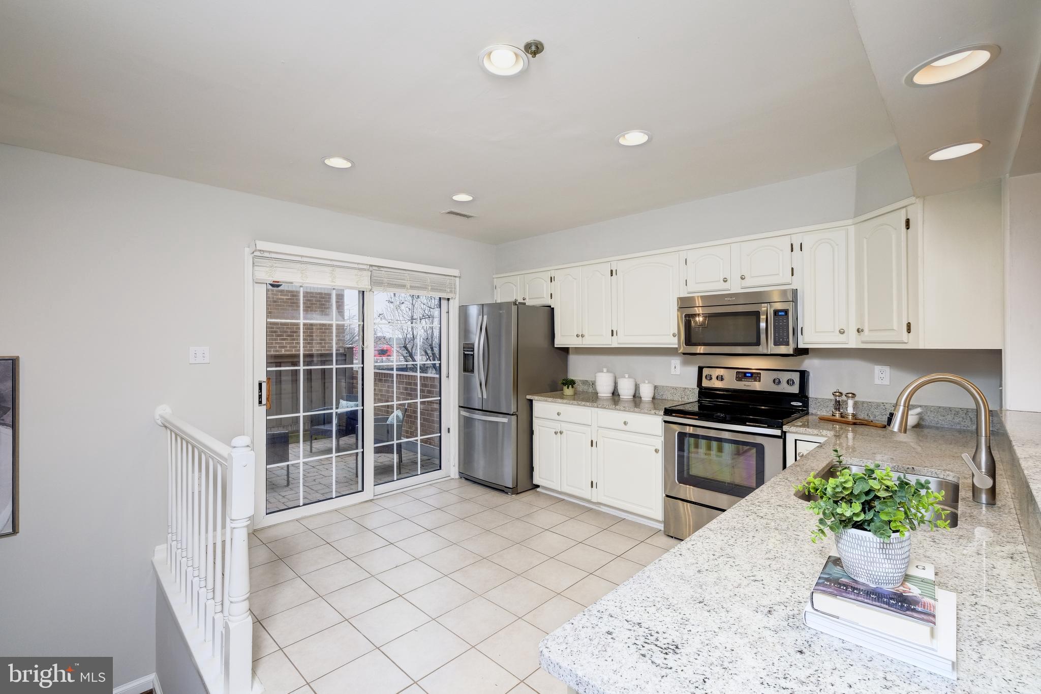 3078 South Glebe Road Arlington, VA 22206 - Photo 17 of 45
