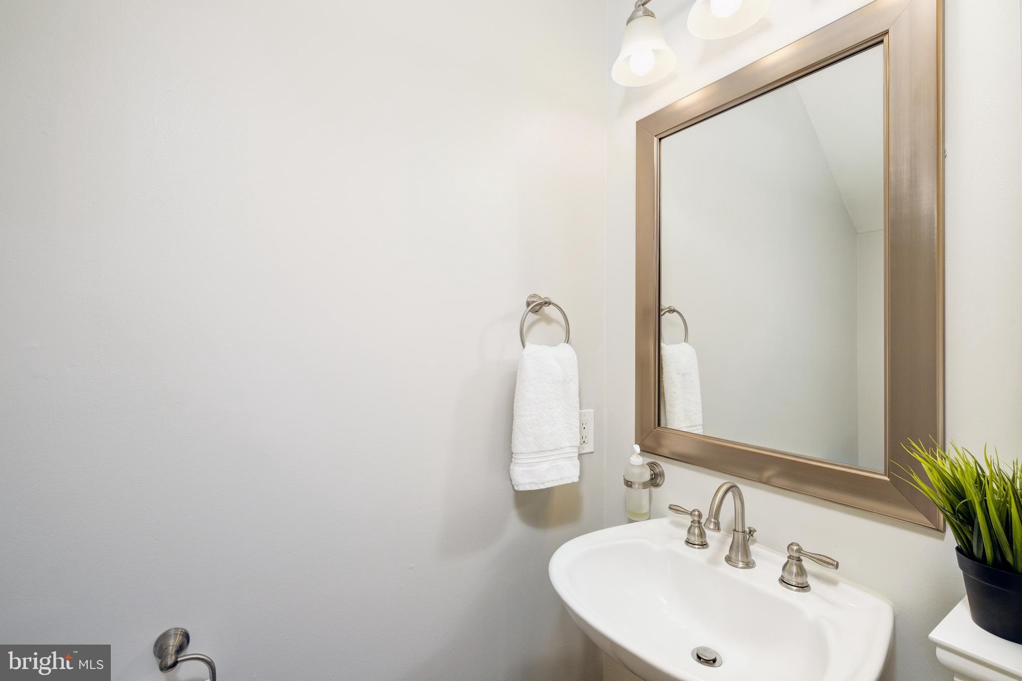 3078 South Glebe Road Arlington, VA 22206 - Photo 29 of 45