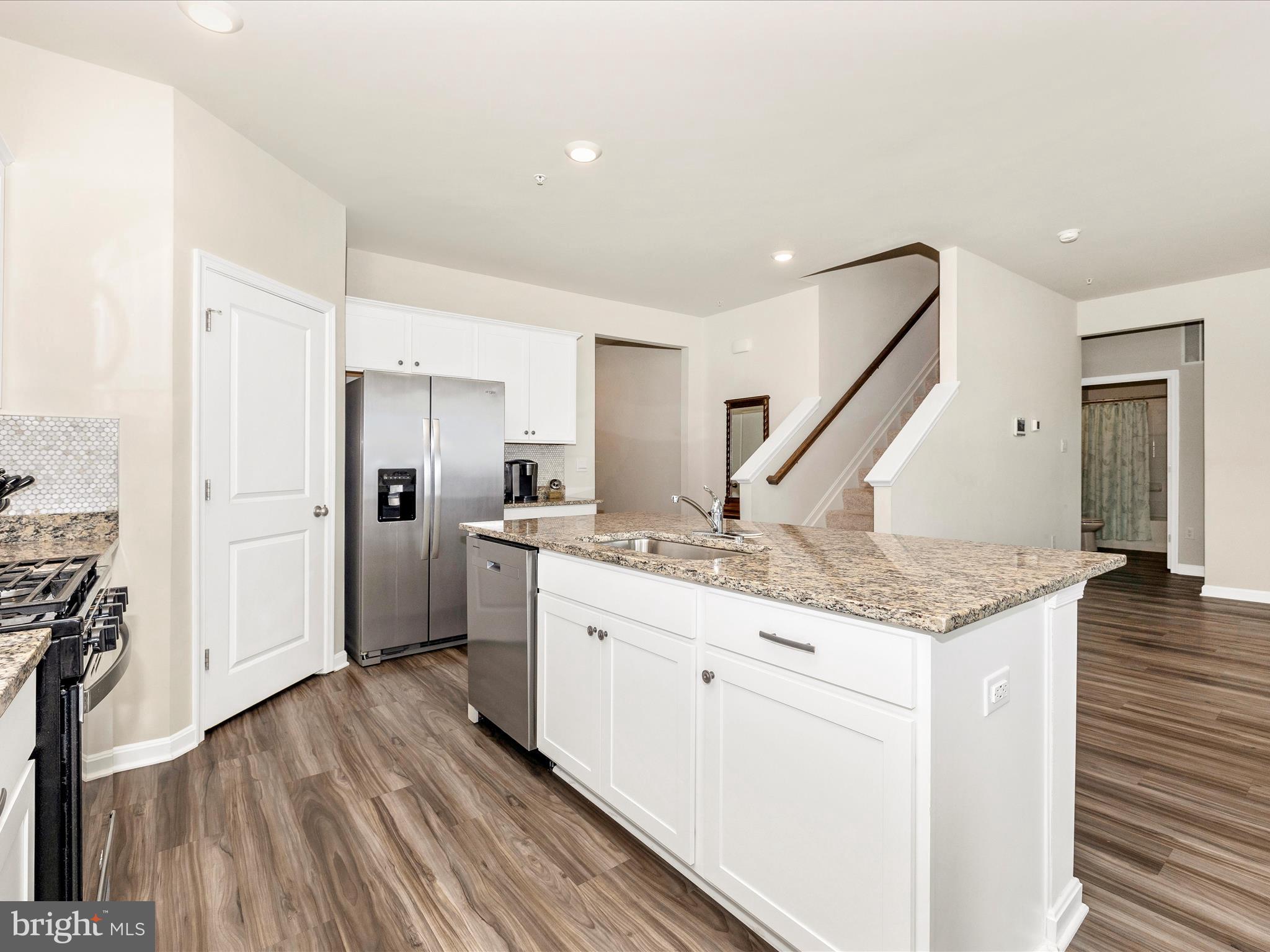 2088 Pomona Way Frederick, MD 21702 - Photo 12 of 55 Kitchen