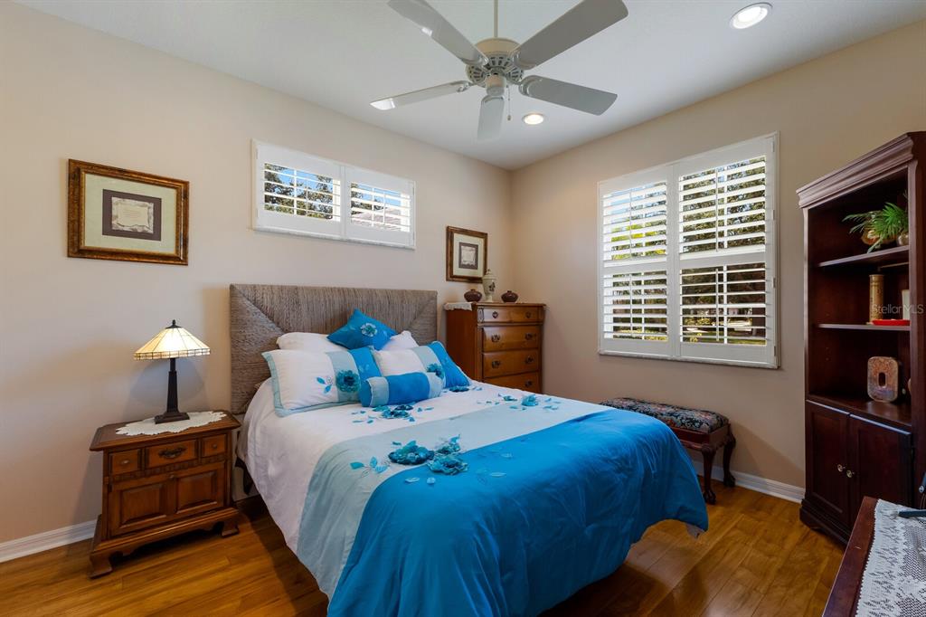 915 Barclay Court Venice, FL 34293 - Photo 18 of 28