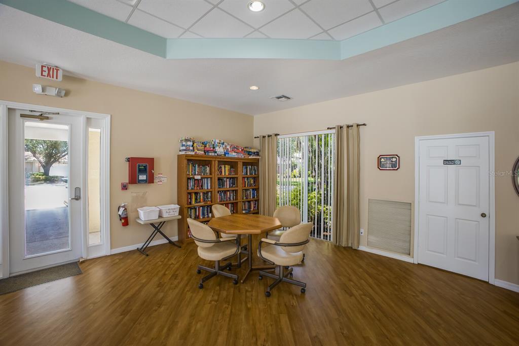 915 Barclay Court Venice, FL 34293 - Photo 23 of 28