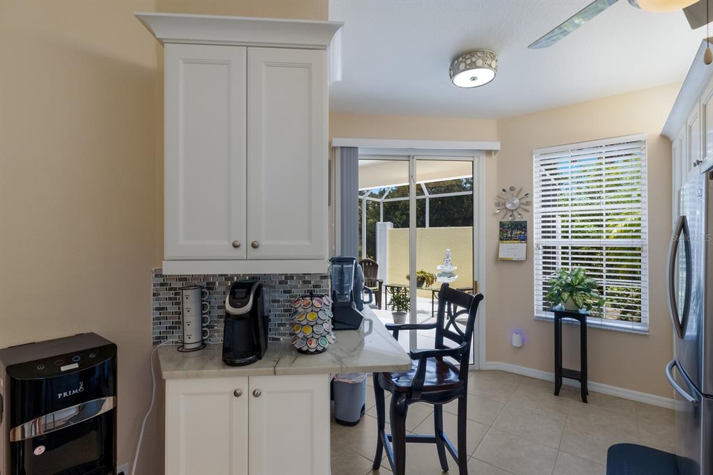 915 Barclay Court Venice, FL 34293 - Photo 6 of 28