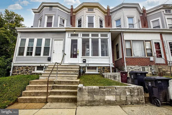 $1,600 | 2923 Washington Street, Wilmington, DE 19802