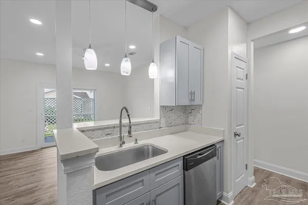 $189,000 | 601 East Burgess Road, Unit C3, Pensacola, FL 32504