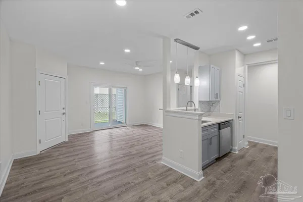 $189,000 | 601 East Burgess Road, Unit C3, Pensacola, FL 32504