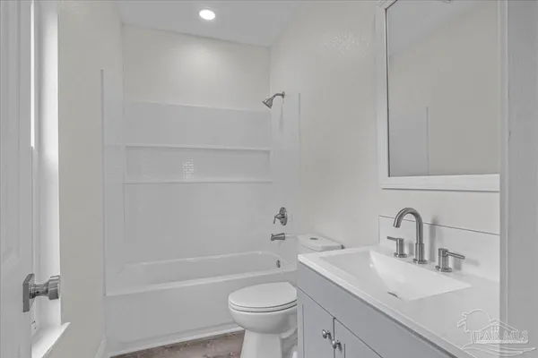 $189,000 | 601 East Burgess Road, Unit C3, Pensacola, FL 32504