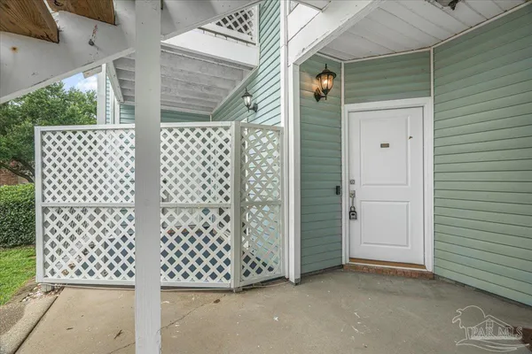 $189,000 | 601 East Burgess Road, Unit C3, Pensacola, FL 32504