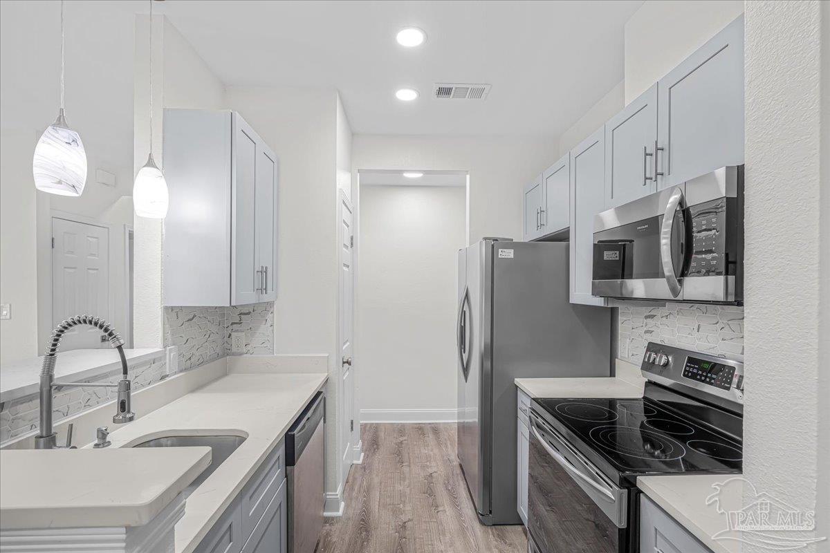 601 East Burgess Road, Unit C3 Pensacola, FL 32504 - Photo 9 of 35