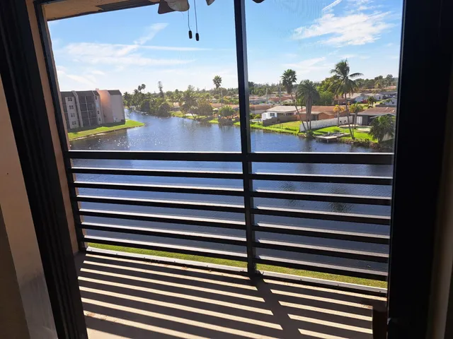 $110,000 | 2711 Northwest 104th Avenue, Unit 405, Sunrise, FL 33322