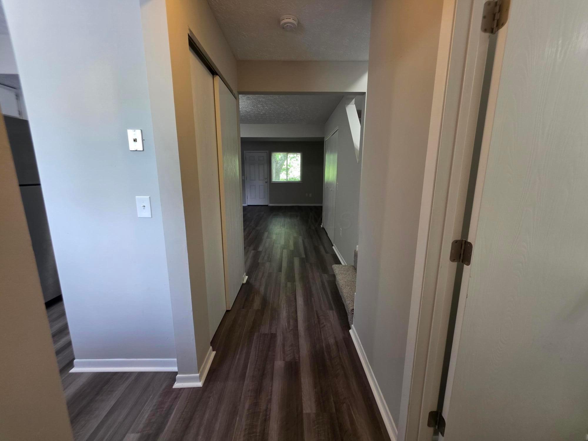 942 South Spring Road Westerville, OH 43081 - Photo 3 of 22