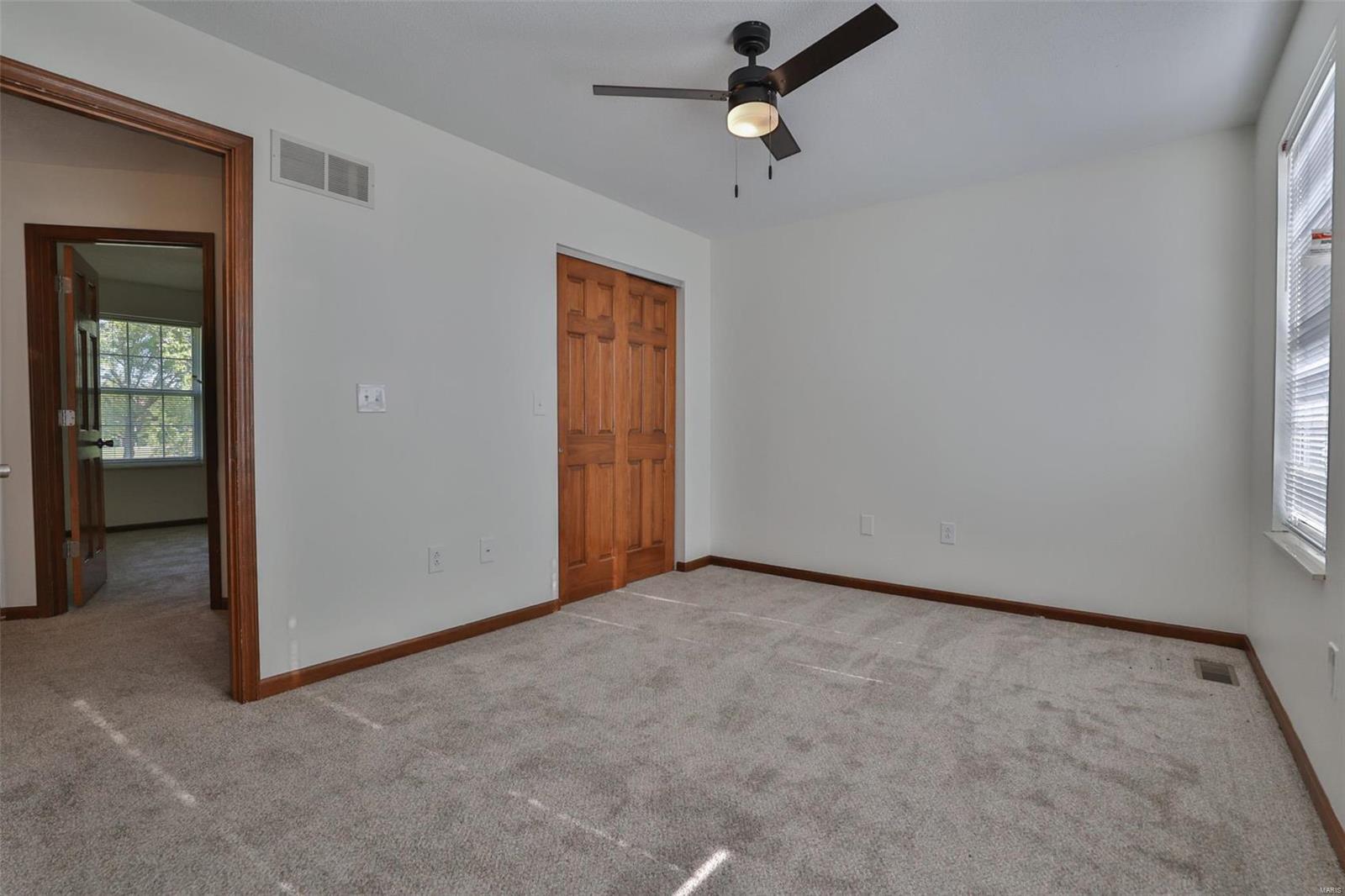 2502 Hunters Ridge Edwardsville, IL 62025 - Photo 25 of 35 Gallery Image 25