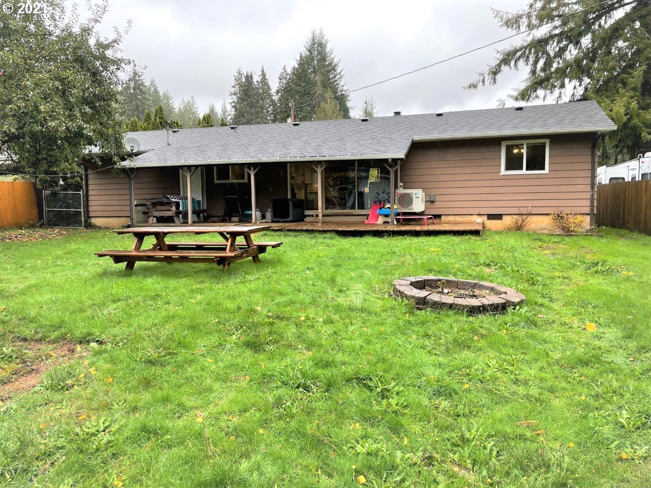 11610 1st Street Mapleton, OR 97453 - Photo 19 of 23 Gallery Image 19