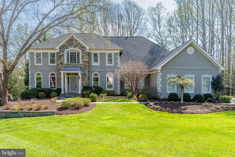 $1,850,000 | 1284 Cobble Pond Way, Vienna, VA 22182