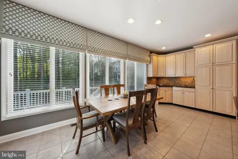 $1,850,000 | 1284 Cobble Pond Way, Vienna, VA 22182