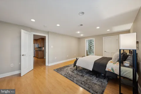 $1,850,000 | 1284 Cobble Pond Way, Vienna, VA 22182