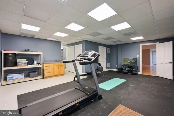 $1,850,000 | 1284 Cobble Pond Way, Vienna, VA 22182