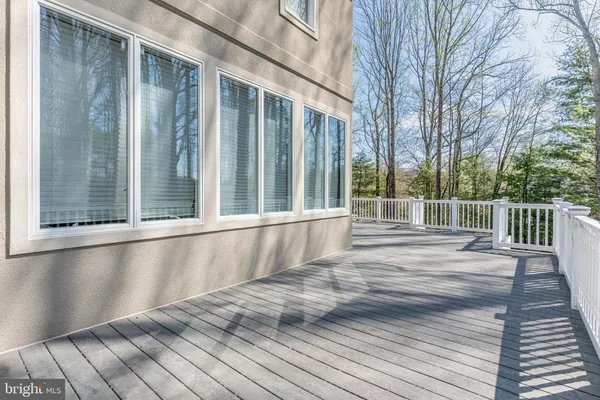 $1,850,000 | 1284 Cobble Pond Way, Vienna, VA 22182