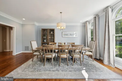 $1,850,000 | 1284 Cobble Pond Way, Vienna, VA 22182