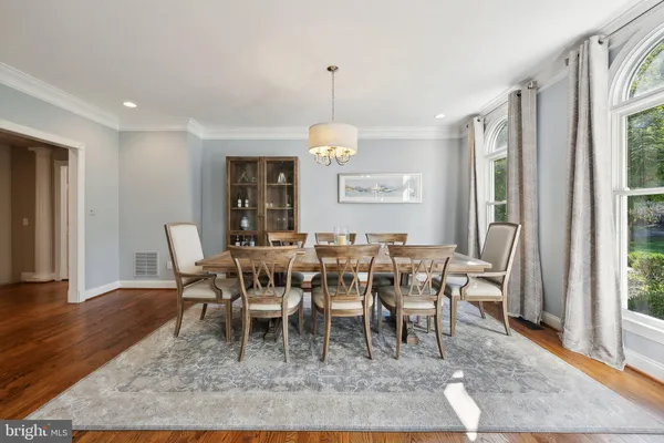 $1,850,000 | 1284 Cobble Pond Way, Vienna, VA 22182