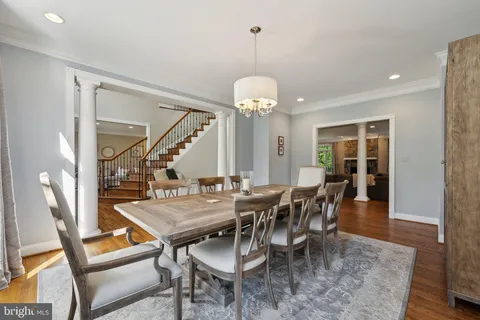 $1,850,000 | 1284 Cobble Pond Way, Vienna, VA 22182